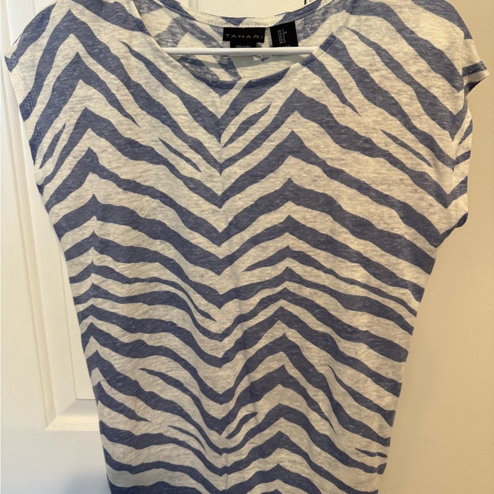 Tahari Blue and White Boxy Cap Sleeve T-Shirt
